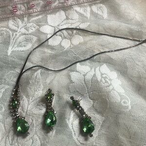Costume emerald and diamond necklace and earrings